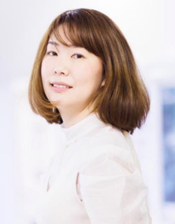 関本 園子 氏
