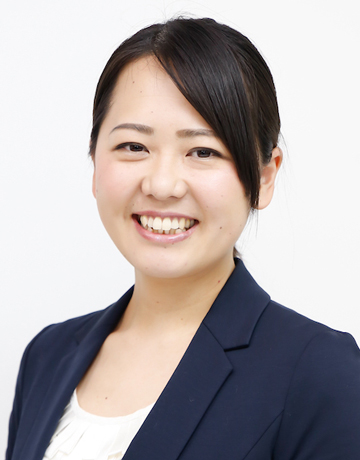 岡 亜希菜 氏